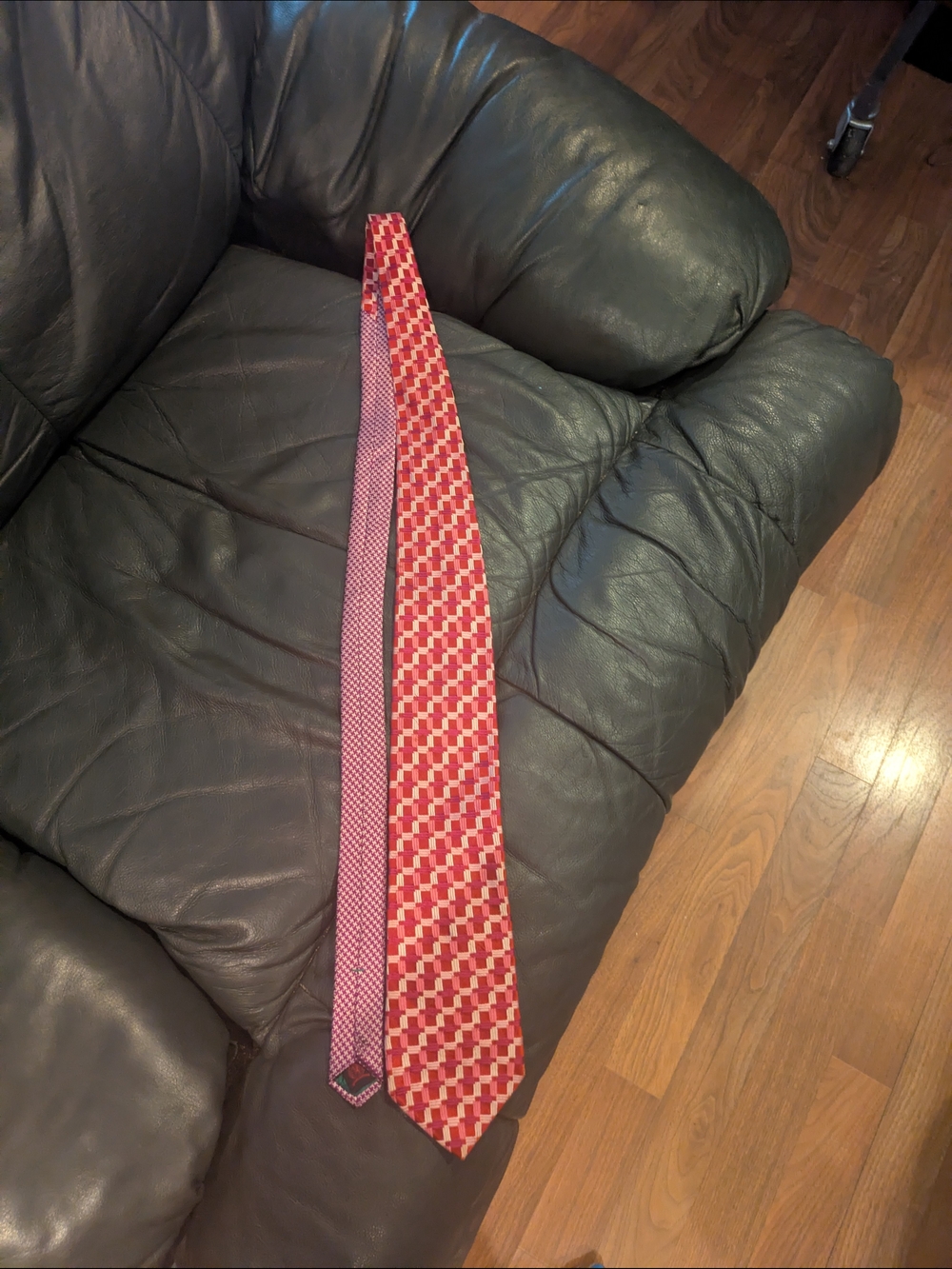 Tommy Hilfiger Red Geometric Pattern Silk Tie